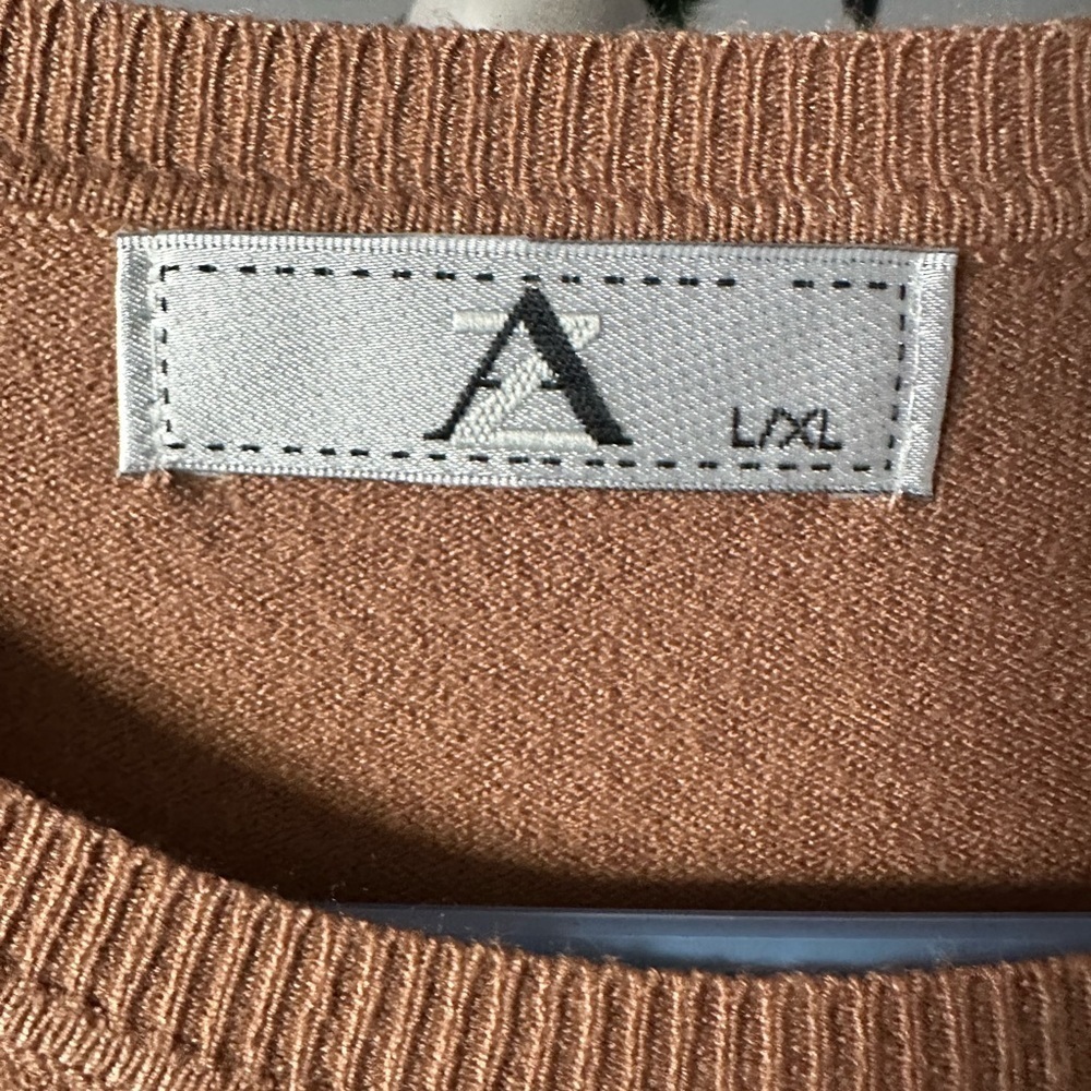 NWT Teddy Bear Sweater - Picture 4 of 6